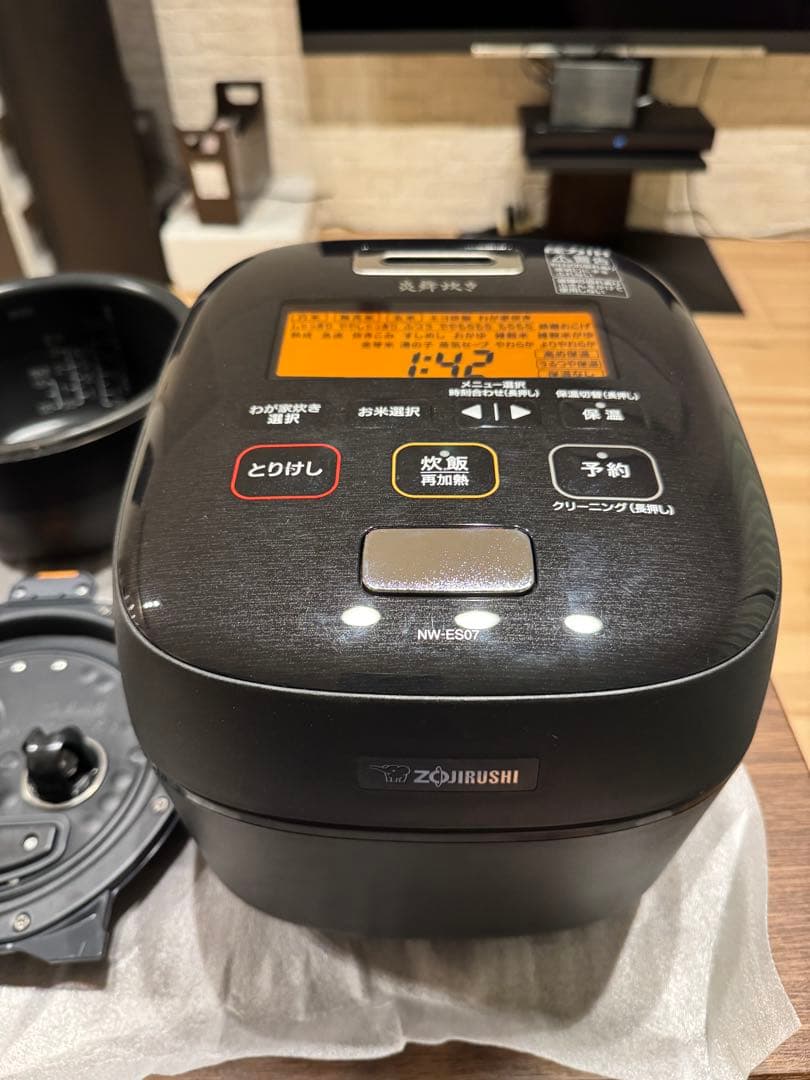 NW-ES07ブラック炊飯器 予約機能付き
