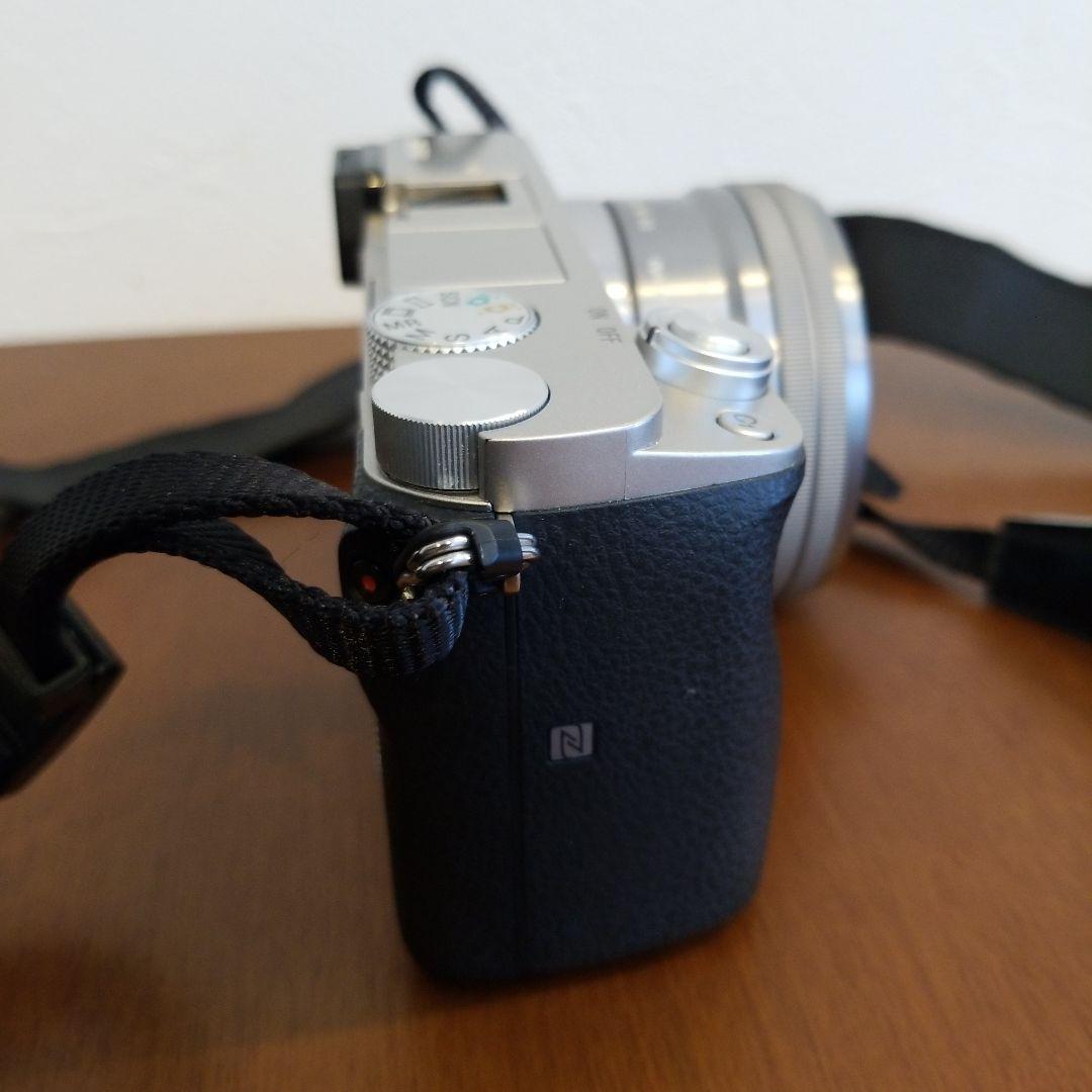 SONY α6000 ILCE-6000Lミラーレスカメラ16-50mmレンズ付