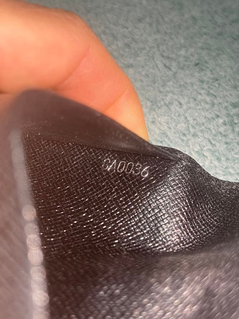 LOUIS VUITTON エピ ブラック アンヴェロップ 名刺入れ カード