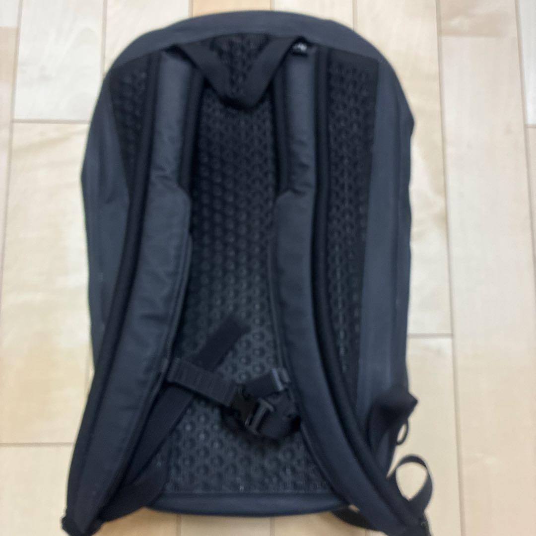 良品国内正規品　アークテリクス　グランヴィル16 ブラック★★