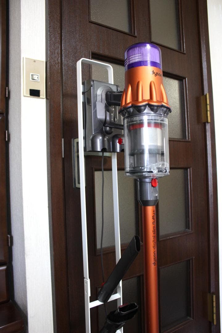 ダイソンdyson digital slim fluffy SV18