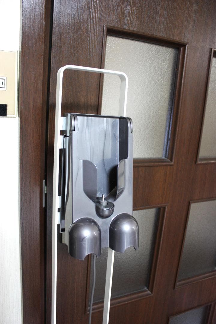 ダイソンdyson digital slim fluffy SV18