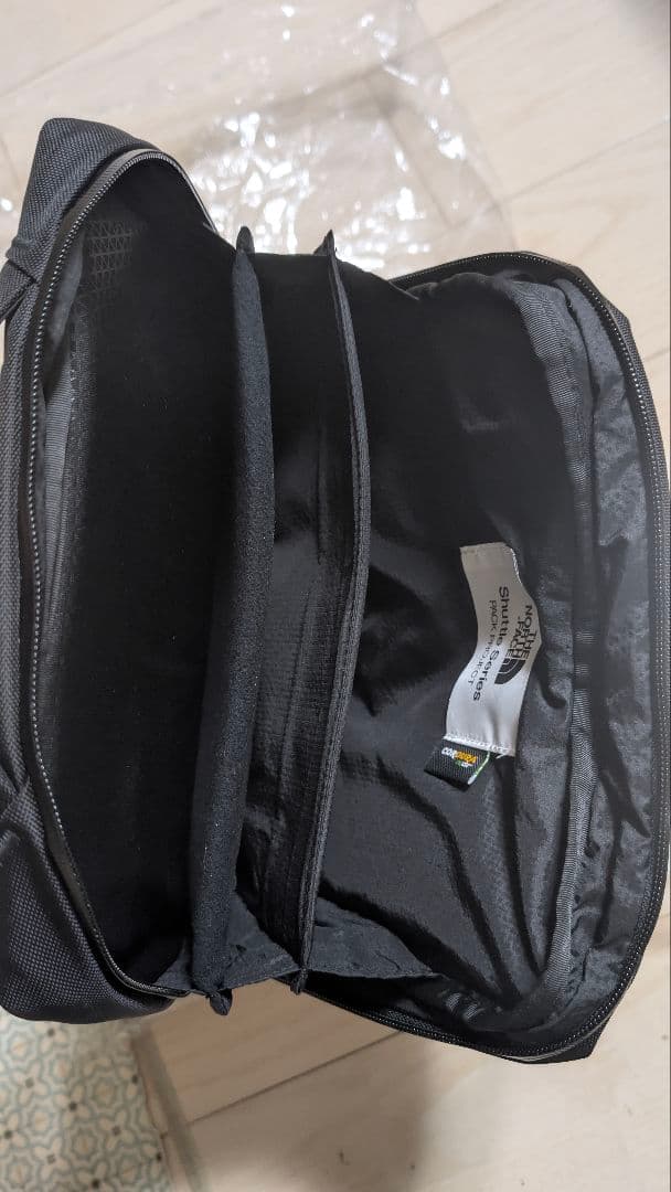 ザノースフェイス シャトルコレクション デイパック スリム 15L