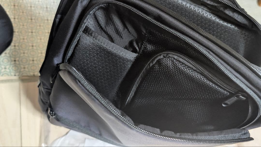 ザノースフェイス シャトルコレクション デイパック スリム 15L