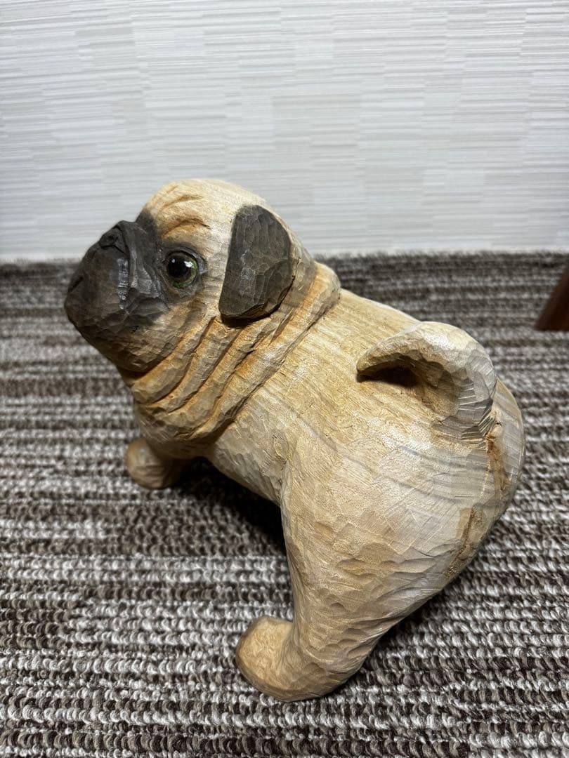 あーる ハンドメイド 木彫り 手彫り パグ 一点物 置物 インテリア