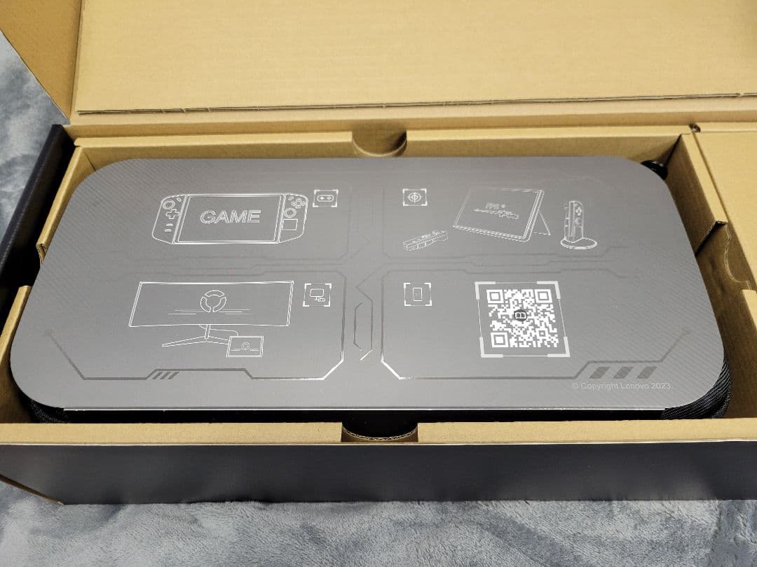 超値引 ほぼ未使用 Lenovo Legion Go レギオンゴー