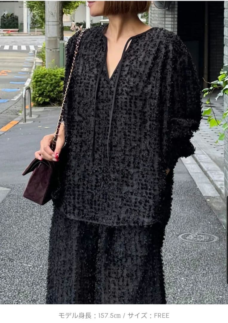 あ*ん様 特価【新品未使用】Cyngeシーニュ　ジャガードブラウス　パンツ　セッ