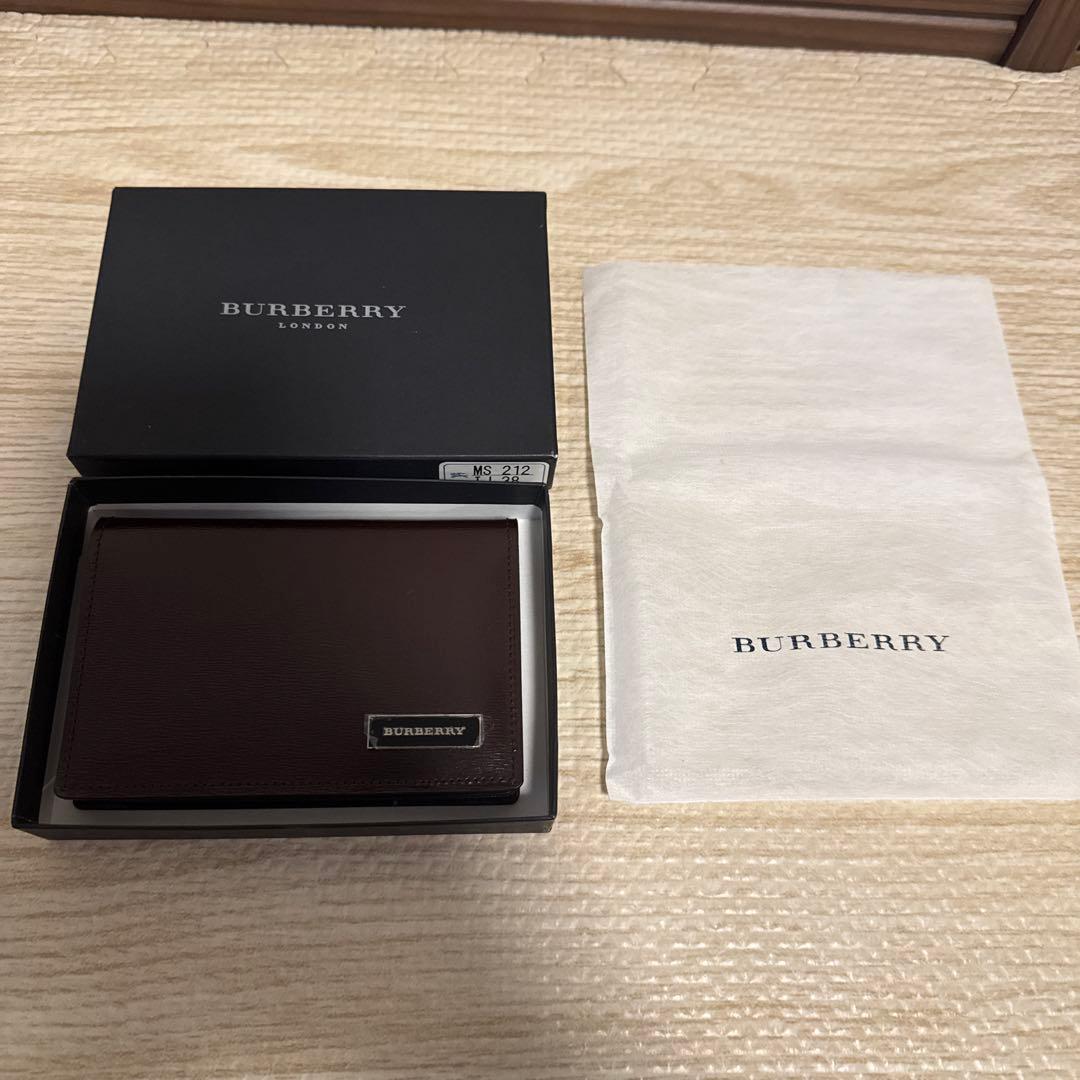 新品 未使用 BURBERRY バーバリー ブラウン レザー 名刺入れ