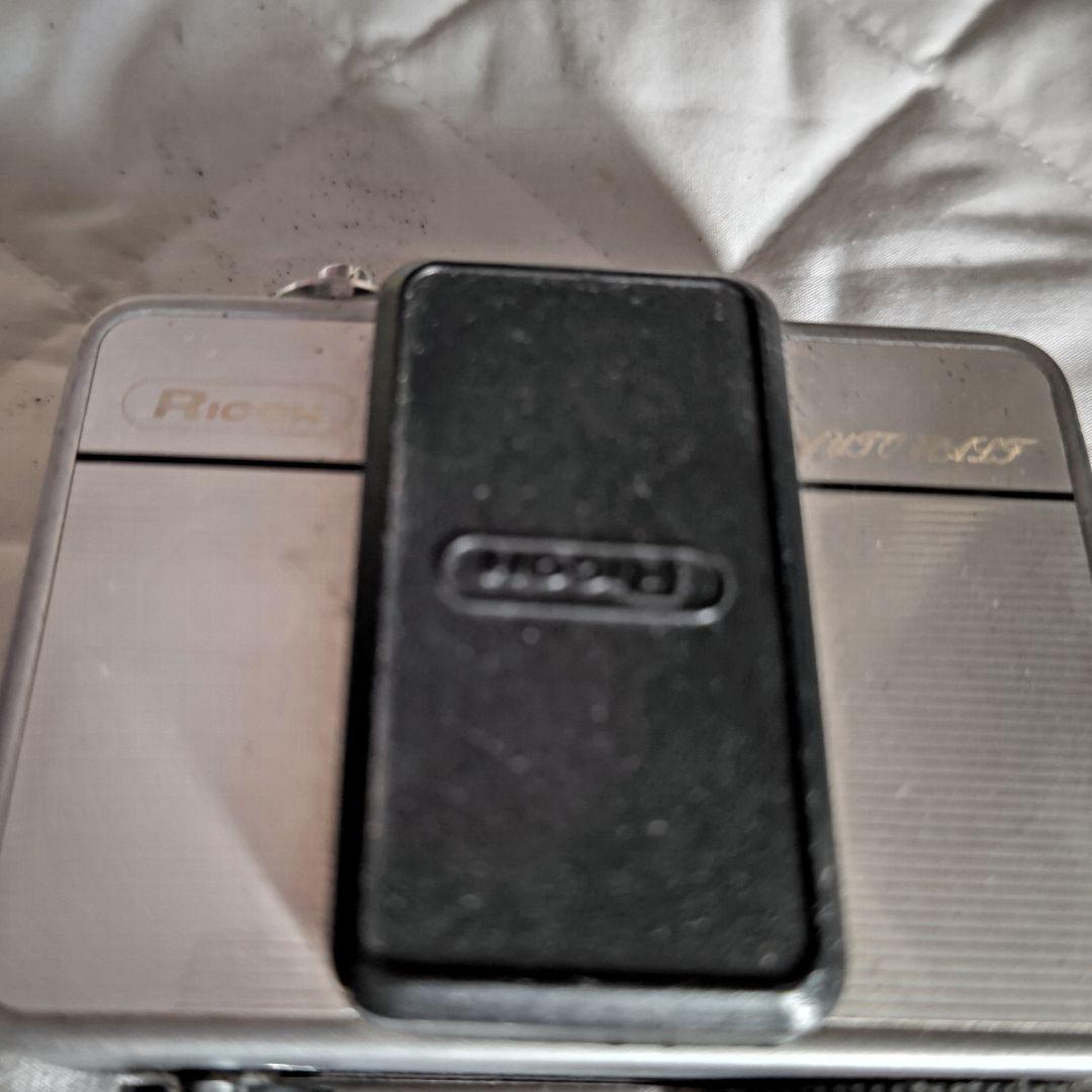 Ricoh Auto Half E コンパクトフィルムカメラ
