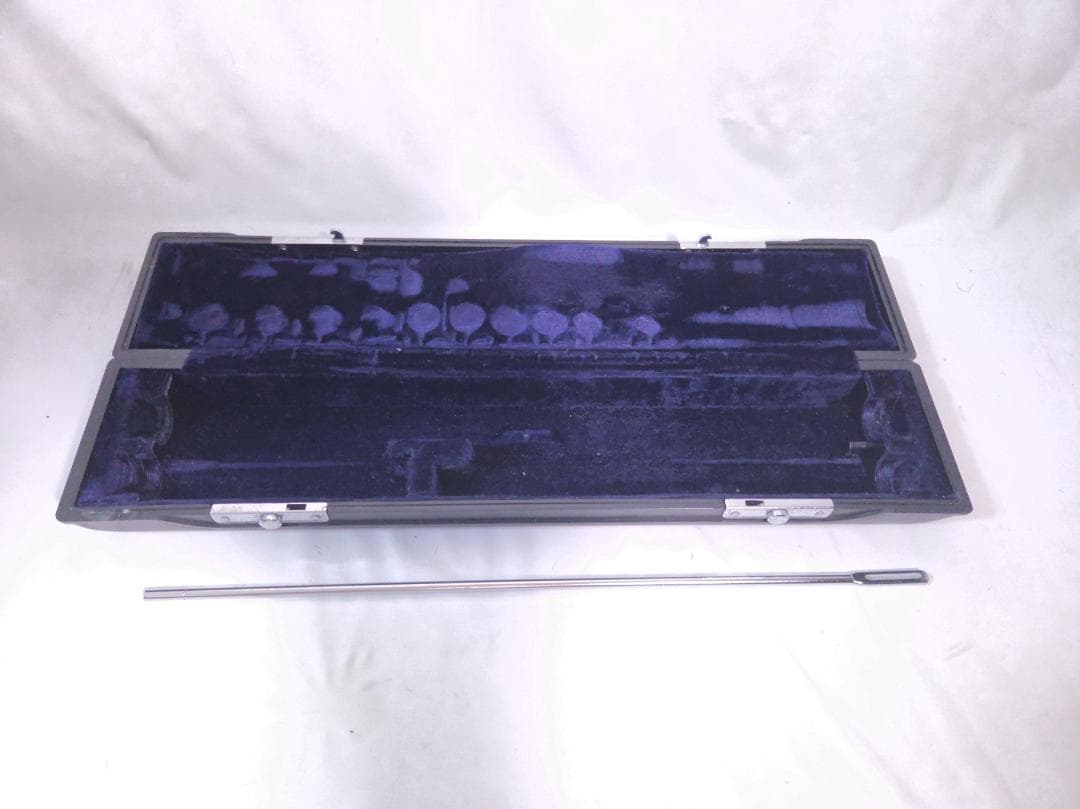 YAMAHA YFL-31 フルート 頭部管銀製 動作良好 箱付き #2296