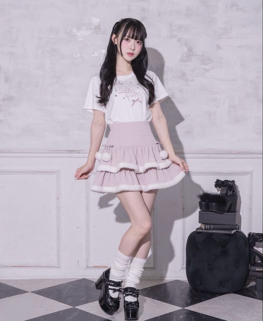 pium ♡ ファー付きティアードミニスカート