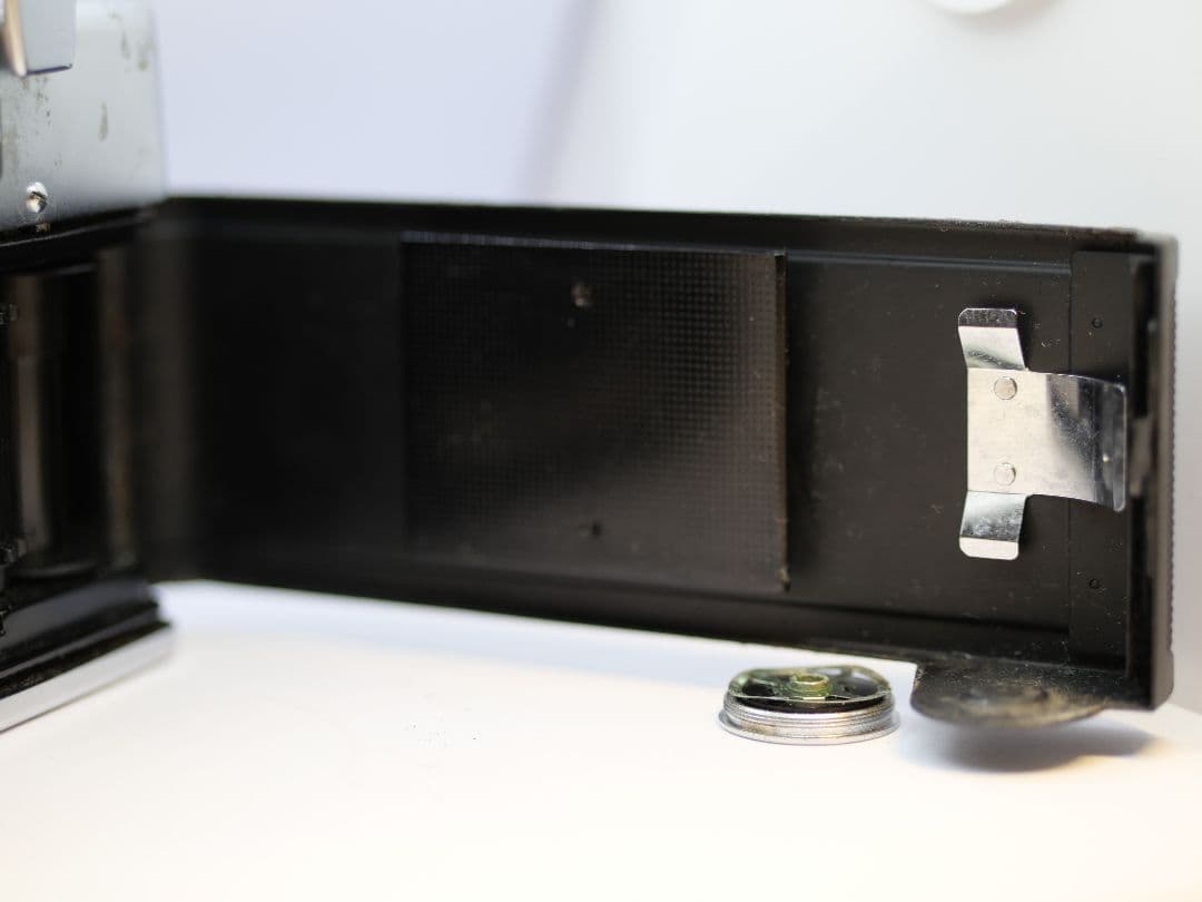 フィルムカメラ Yashica Yashinon-DX 45mm f/1.7