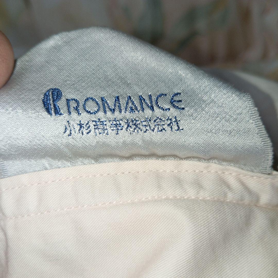 ロマンス小杉販売 花柄掛け布団　ダブルサイズ　ダウン推定90%　羽毛推定1.8㌔