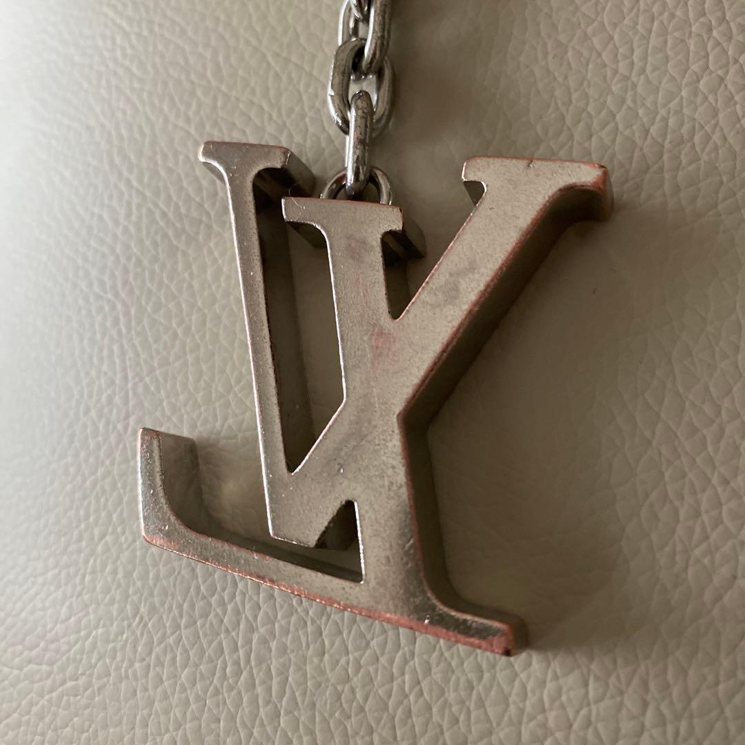 Louis Vuitton ポルトクレ イニシャル キーホルダー キーリング