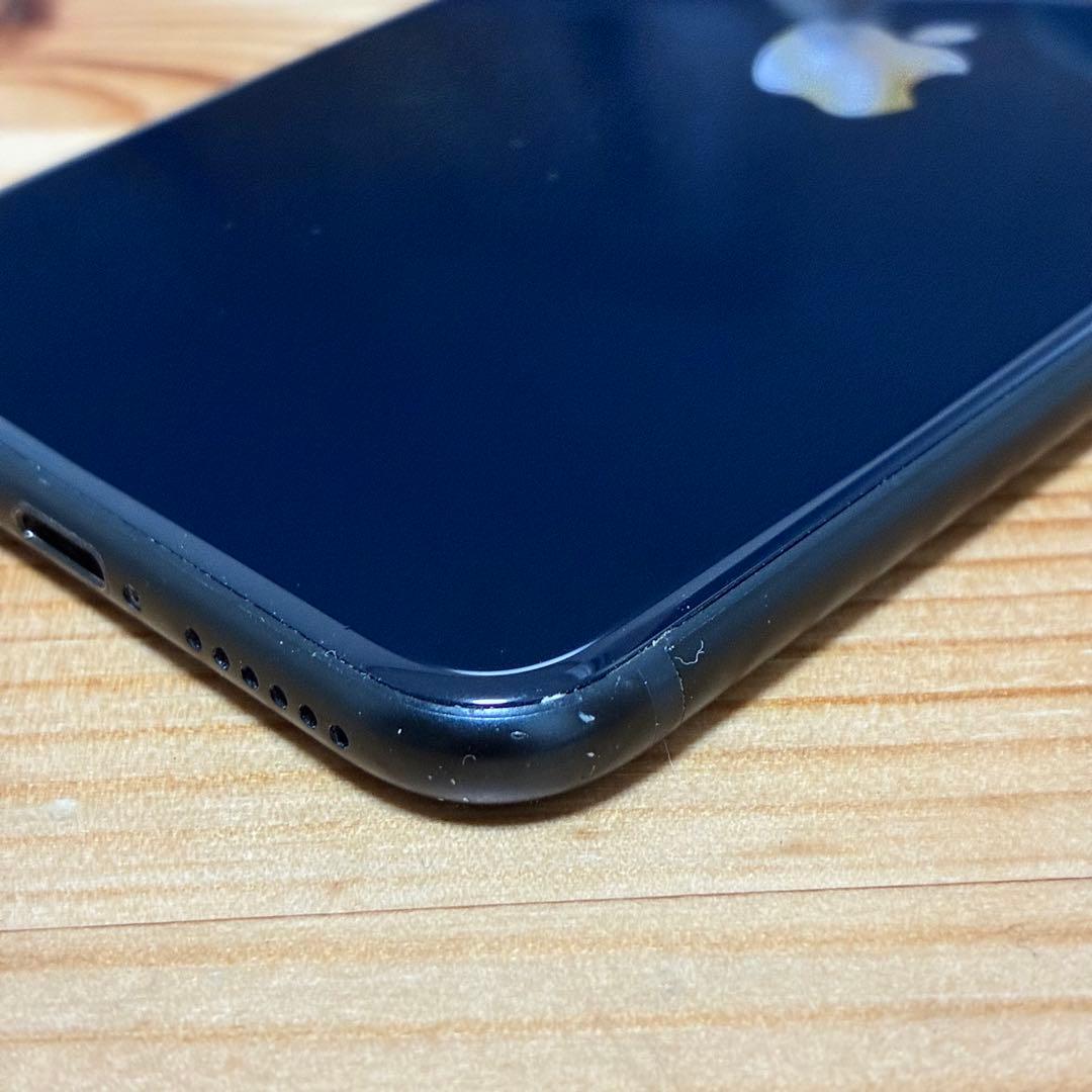 バッテリー新品　iPhoneSE第3世代64GB SIMフリー　yy17700b