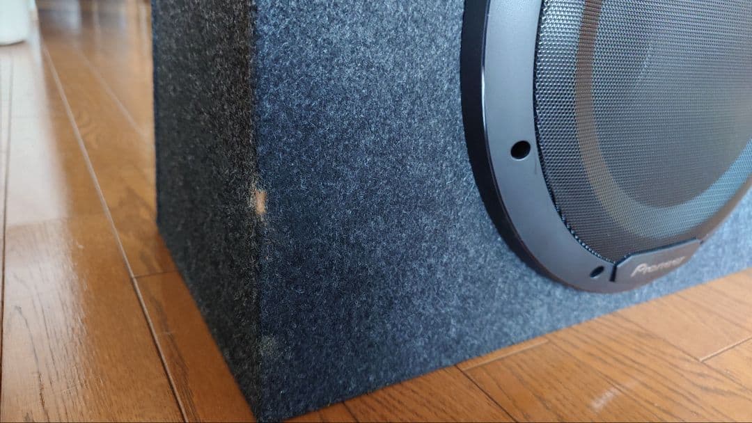 『車専用超重低音』Pioneer TS-WX1210A 30cmサブウーファー