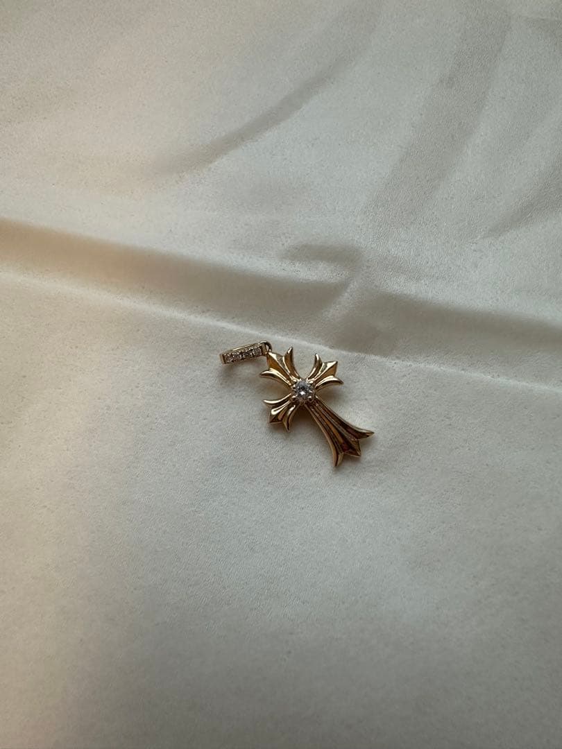 K18YG天然ダイヤモンド　ペンダント　0.07ct