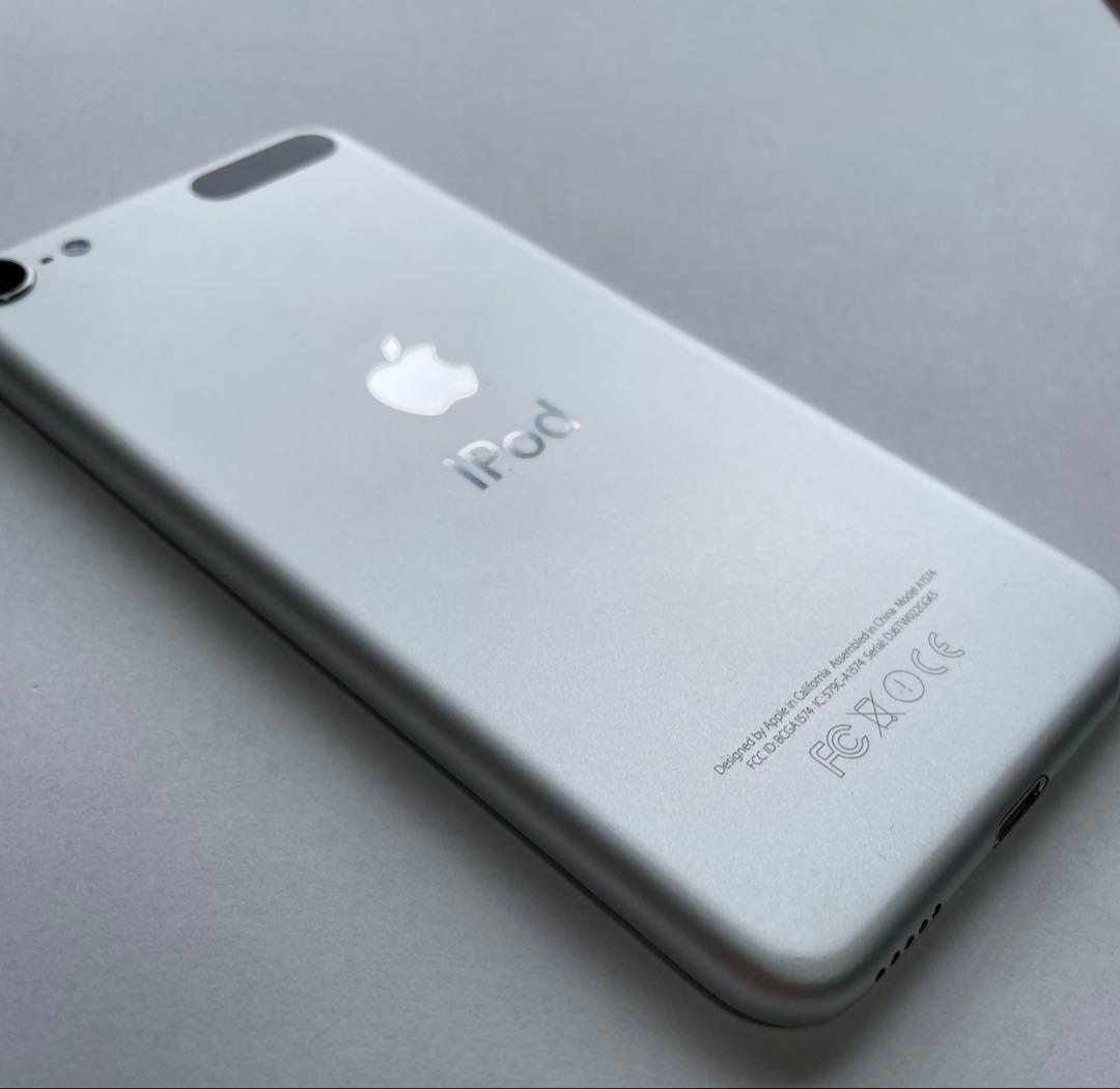 新品バッテリー交換済み！美品！第6世代！iPod touch 32GB シルバー
