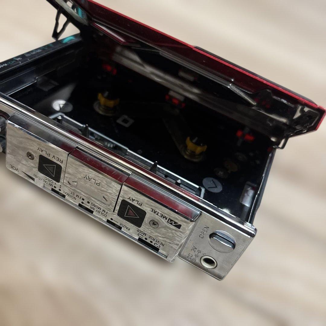 91：AIWA　HS-J9　ポータブルカセットプレーヤー　ジャンク