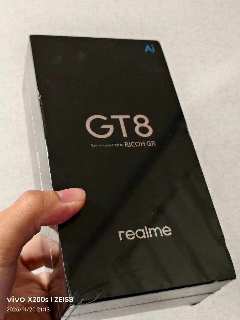 realme GT8 ホワイト 12GB / 256GB 極美品