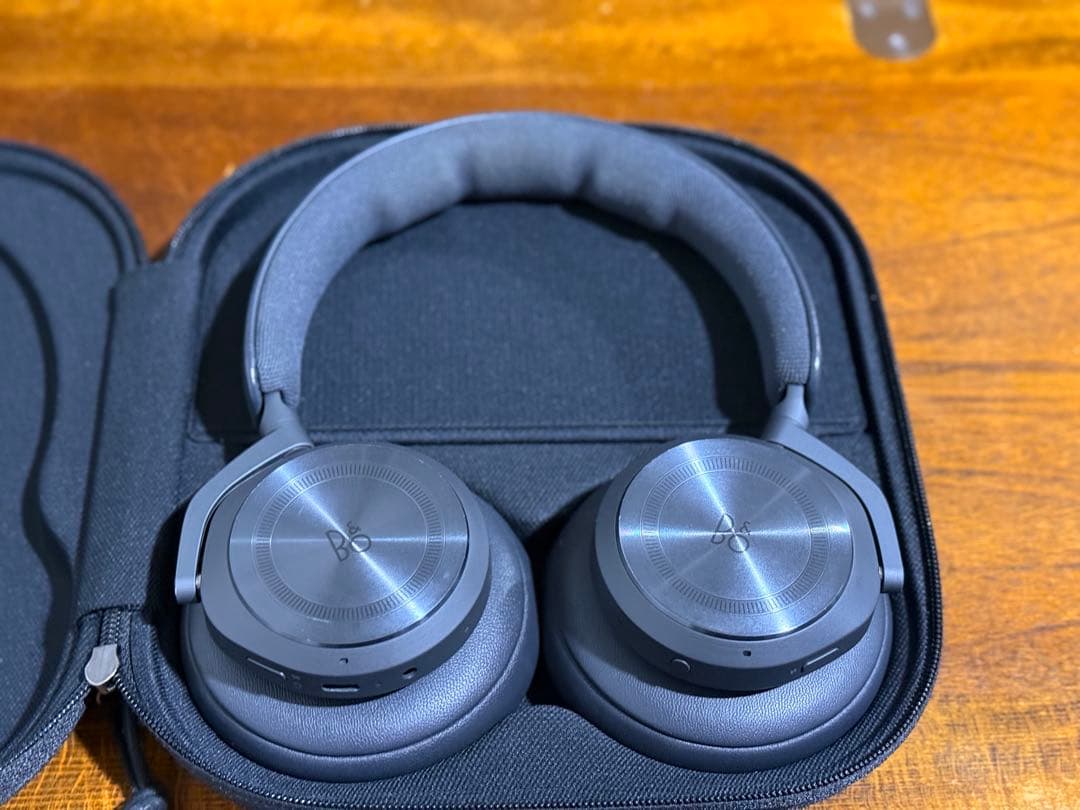 ヘッドホン Bang & Olufsen Beoplay HX