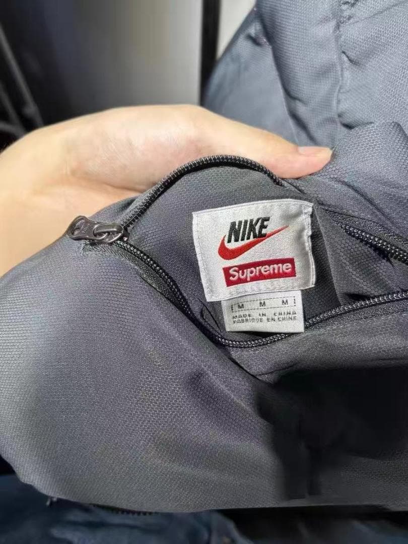 Nike Supreme ダウンジャケット M グレー