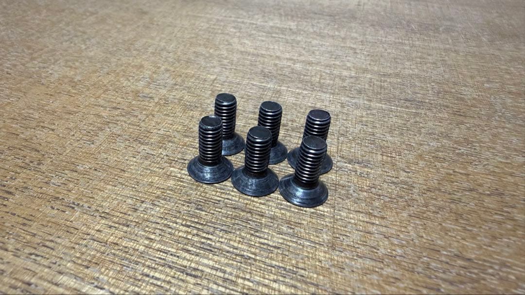 MOMO ヴェローチェ　シルバー　35パイ