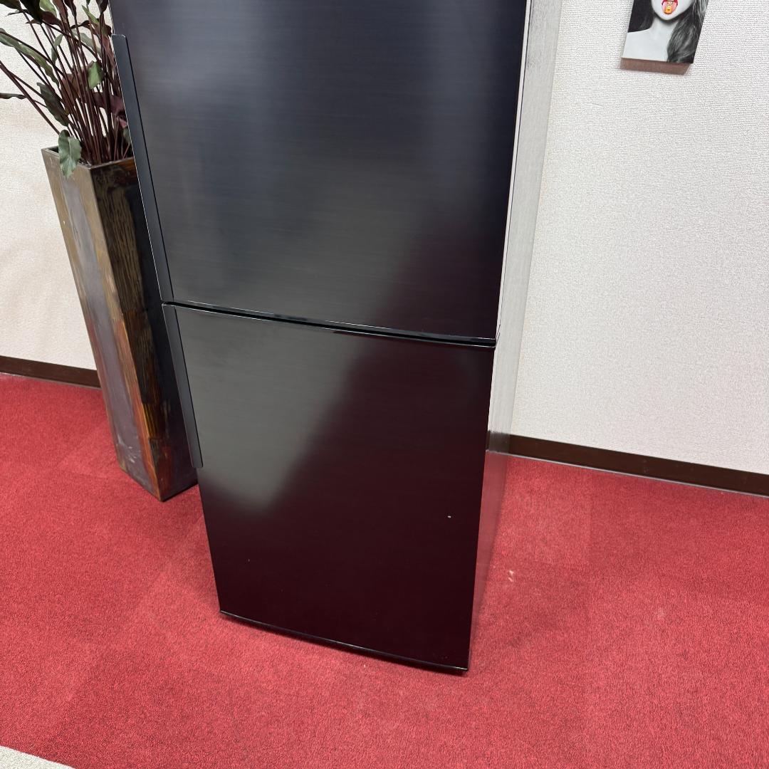 東京23区送料無料　超美品シャープ2022年製　2ドア310L　洗浄/除菌済み