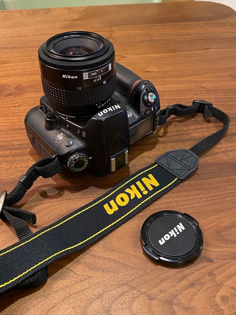 Nikon D80 CCDデジタル一眼 ニッコール　35-70レンズ付　動作品