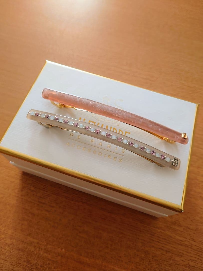 アレクサンドルドゥパリ 2点セット バレッタ スワロフスキー