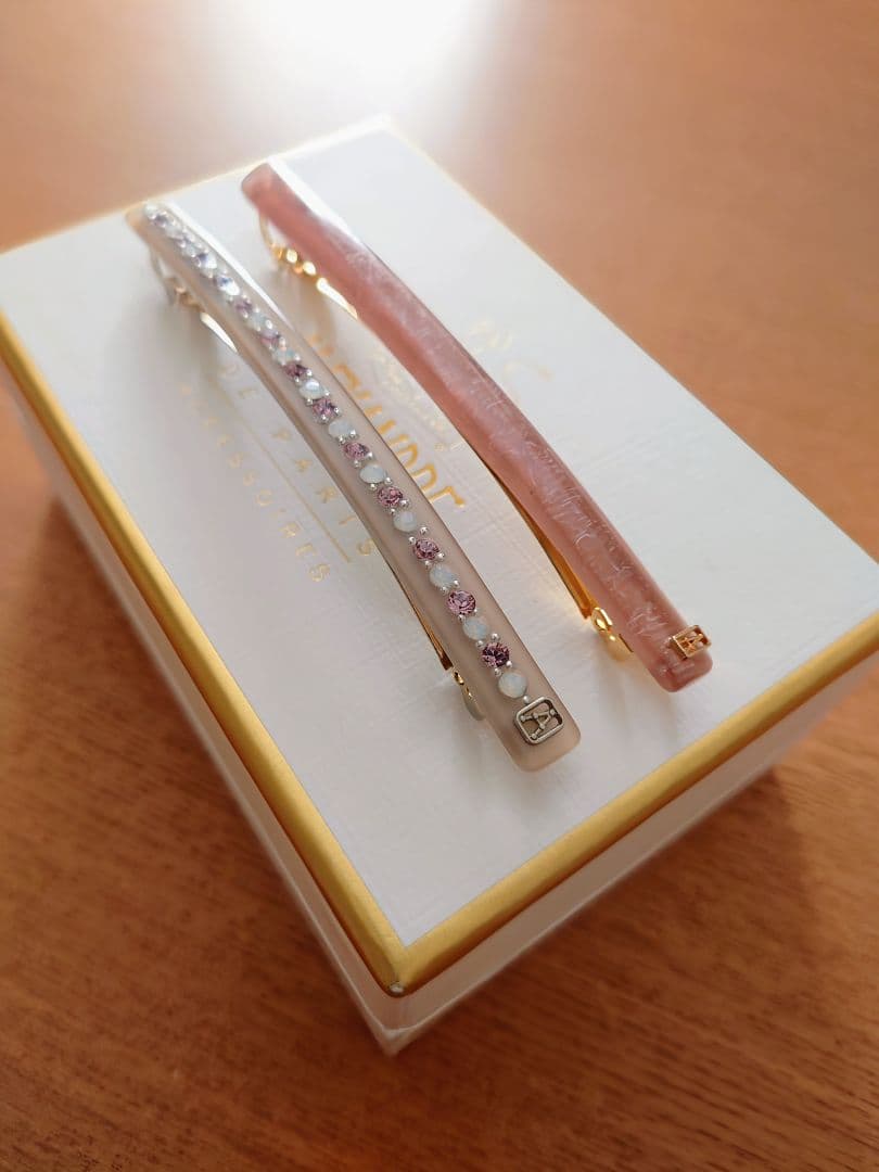 アレクサンドルドゥパリ 2点セット バレッタ スワロフスキー