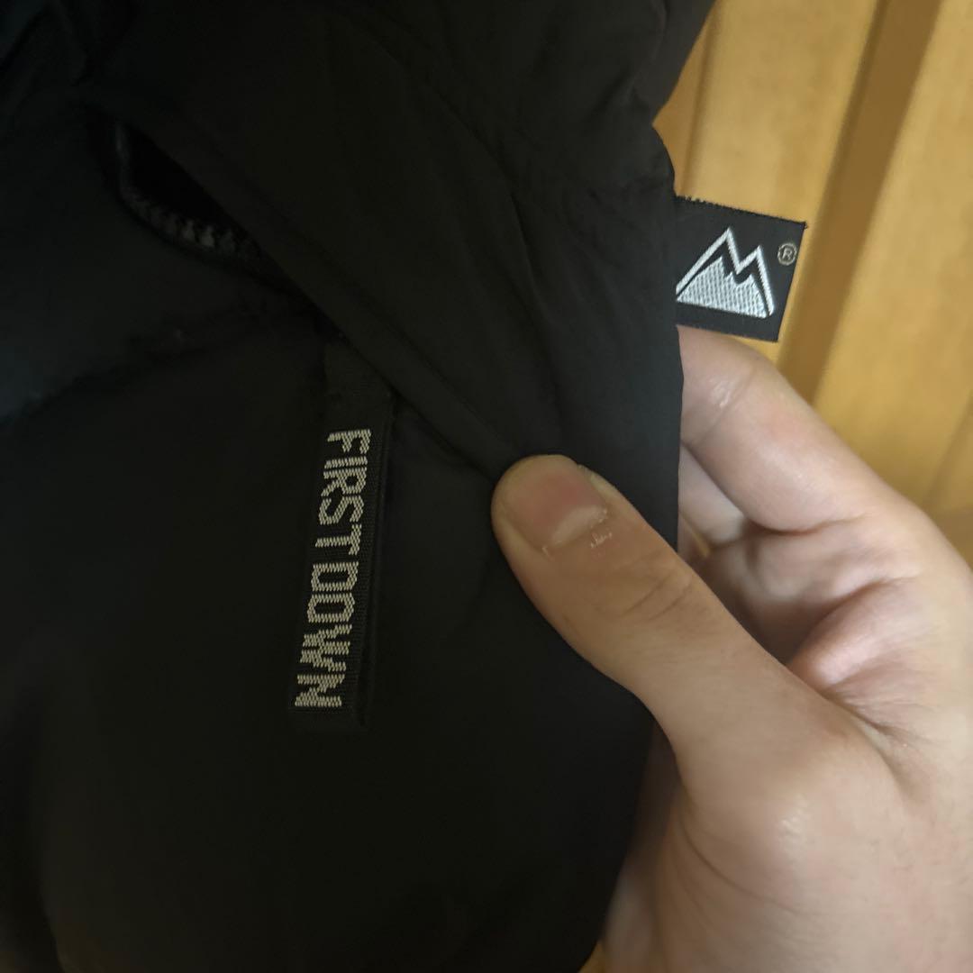 FIRST DOWN ブラック ダウンベスト