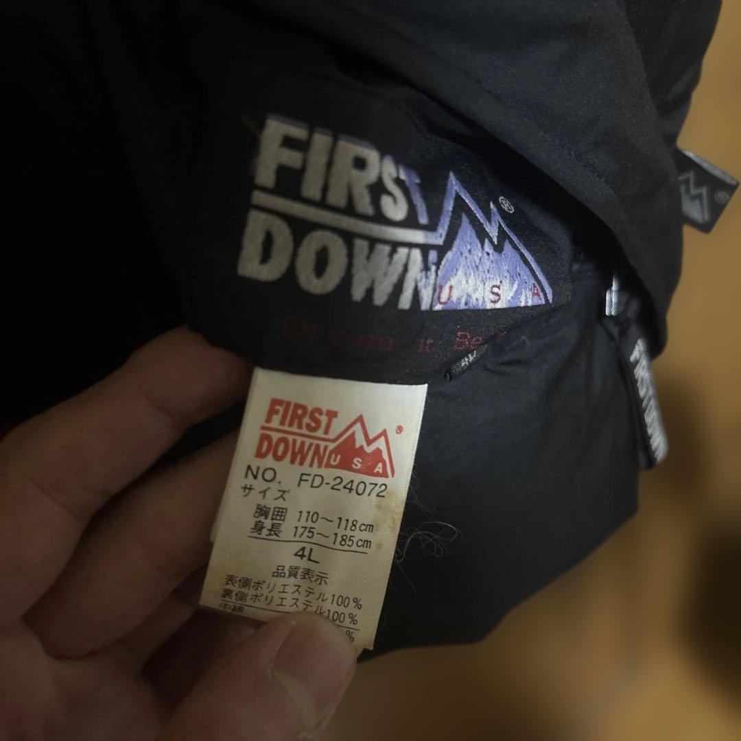 FIRST DOWN ブラック ダウンベスト