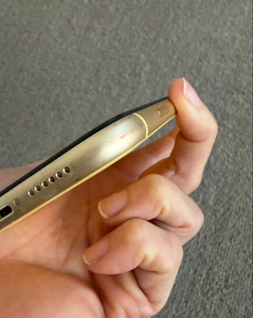 Apple iPhone XR 本体、64GB イエロー 箱、イヤホン付き