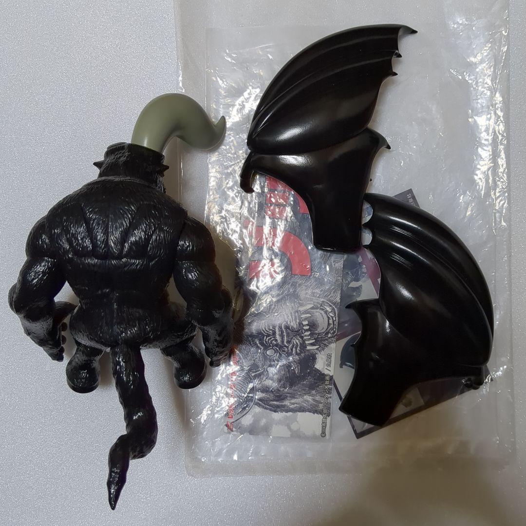 ゾッド　羽付き　ベルセルク展