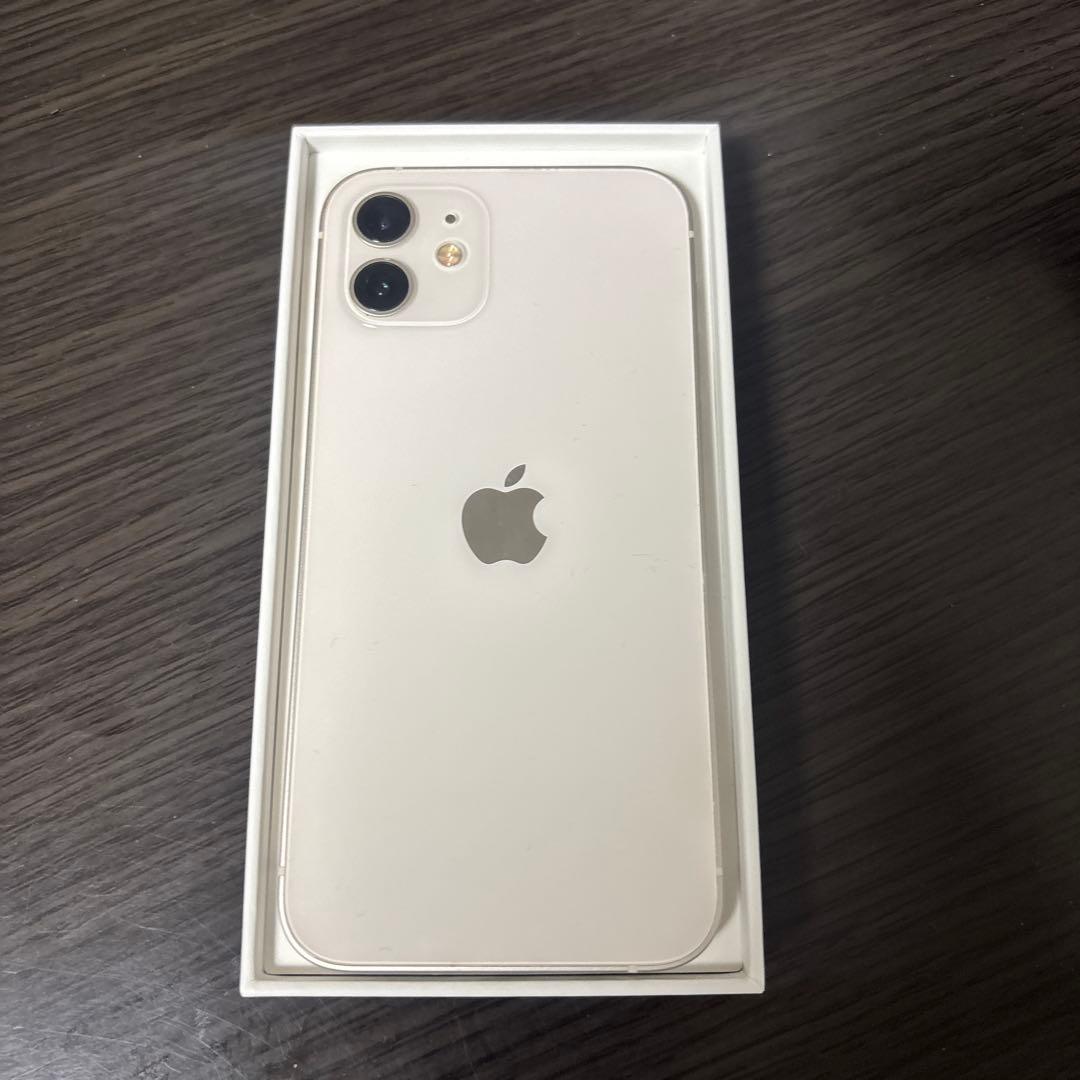 美品iPhone 12 ホワイト 64GB
