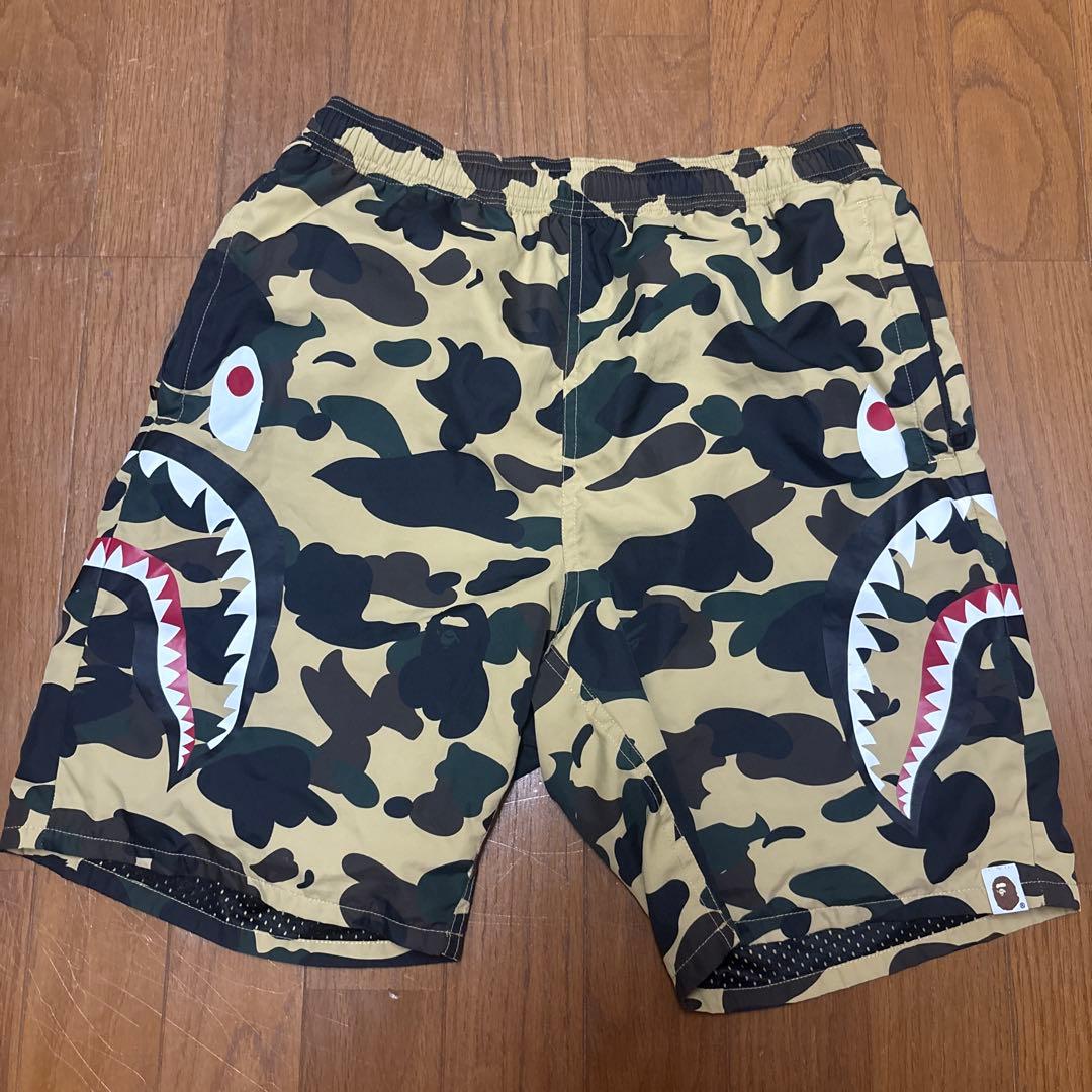 A BATHING APE ショートパンツ M