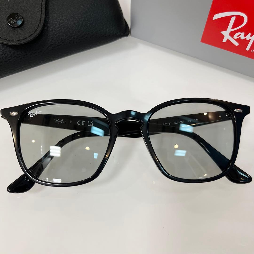 レイバンRayBan RB4258F601/87 BLACK/LIGHTGREY