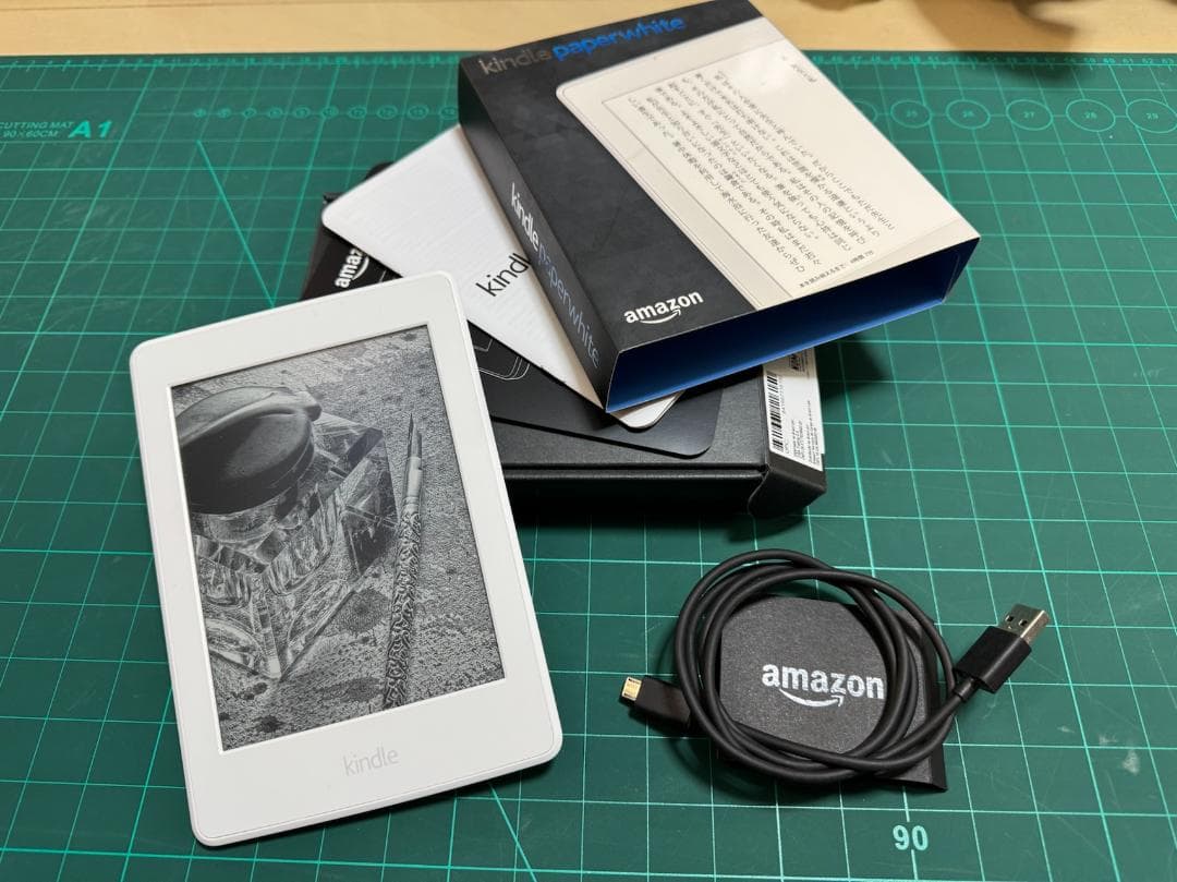 Kindle Paperwhite 第7世代、Wi-Fi、32GB、ホワイト