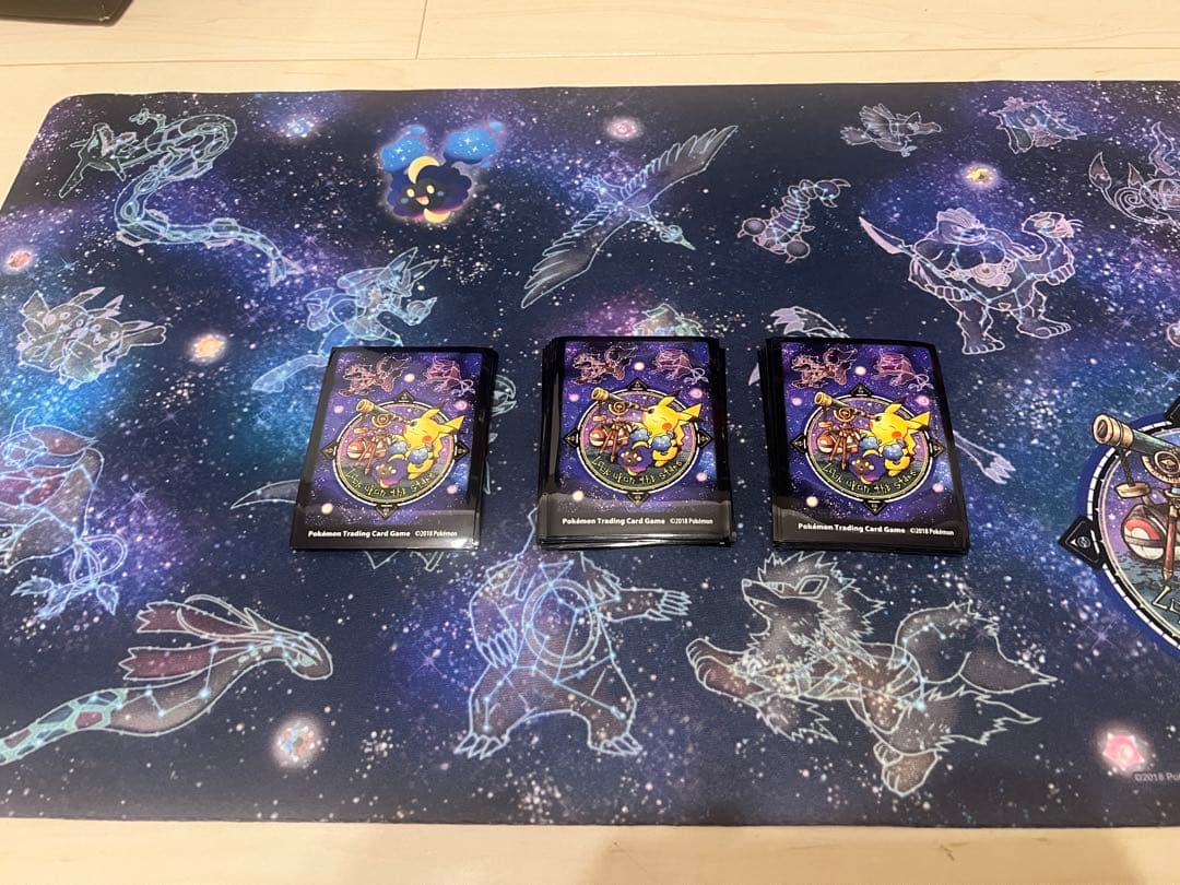 星を見てピカチュウ デッキシールド　プレイマット セット　ポケモンカード