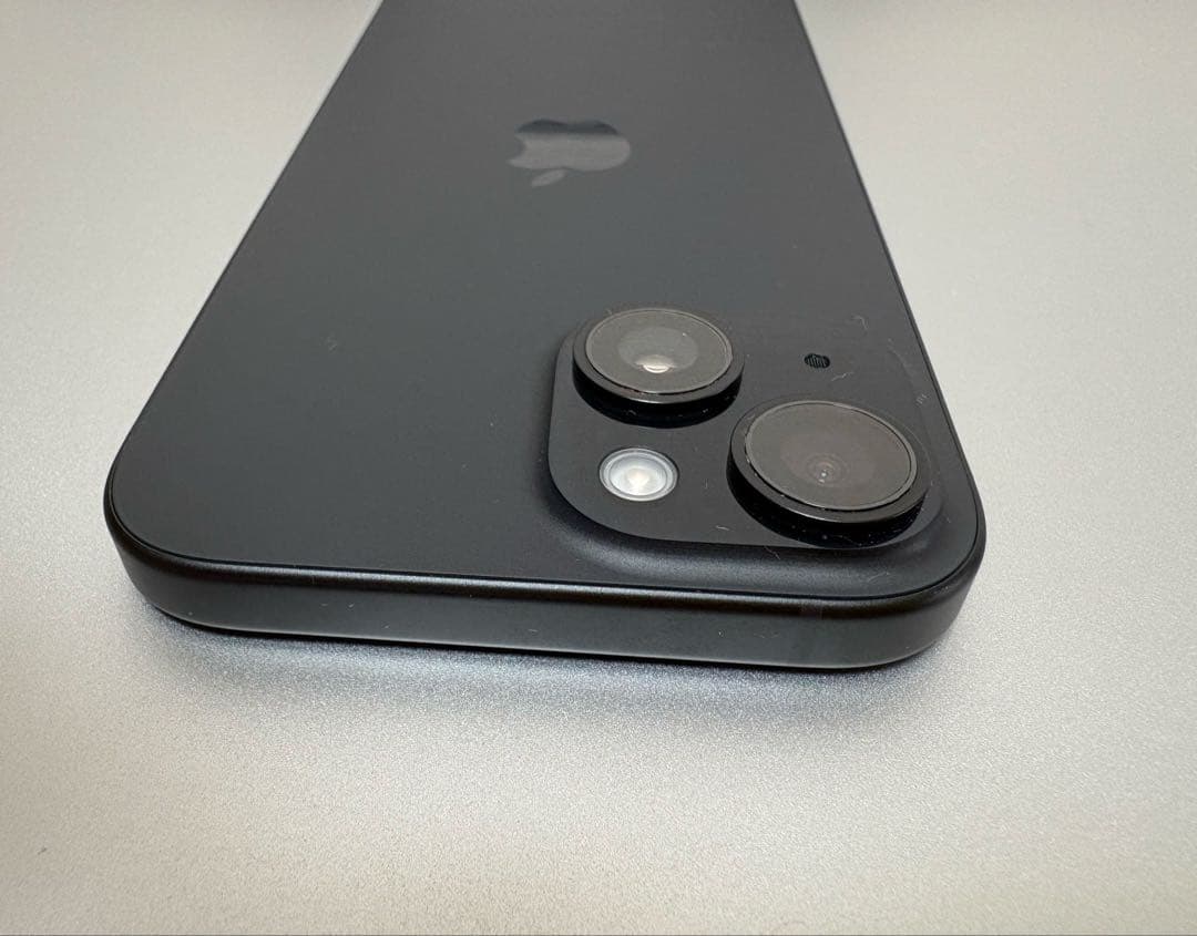 最終価格iPhone 15 SIMフリー｜バッテリー100%｜ケース&フィルム付