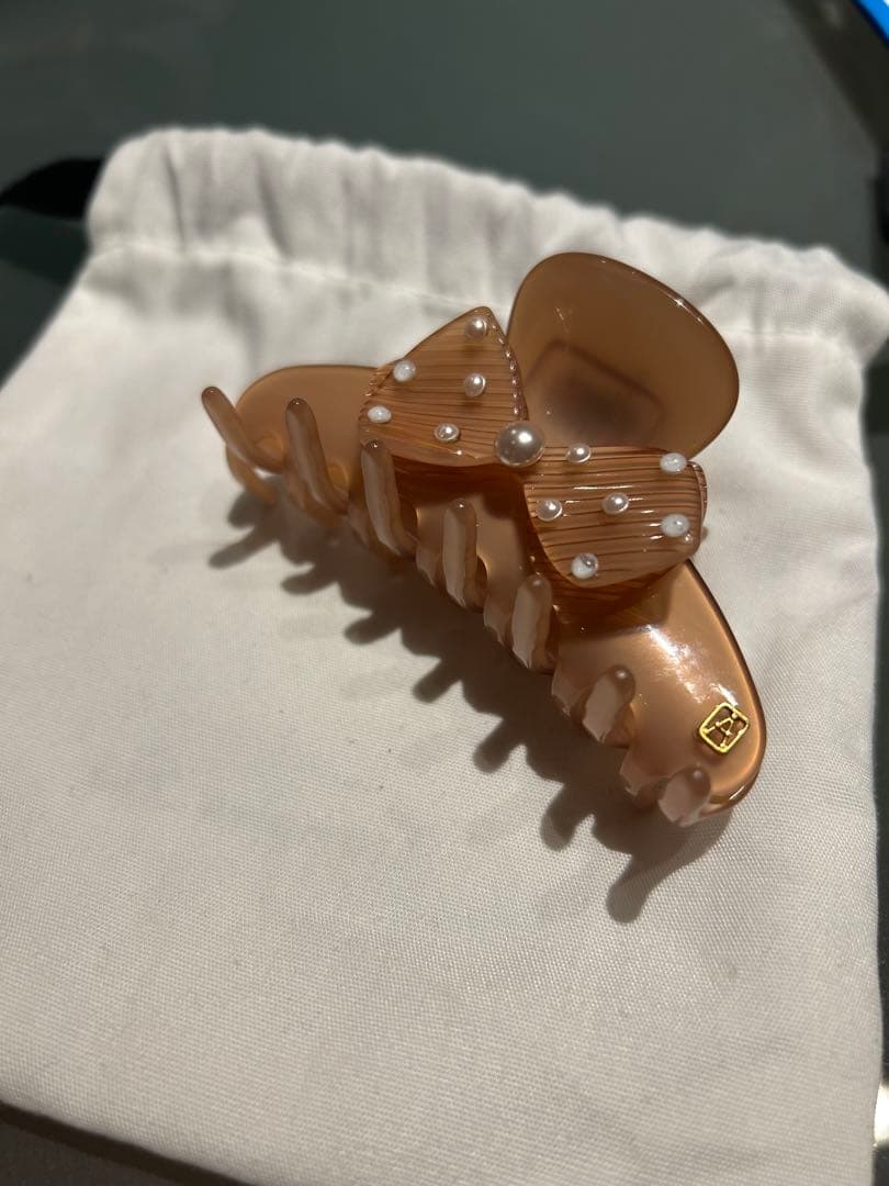 【もも】　ALEXANDRE DE PARIS ヘアクリップ