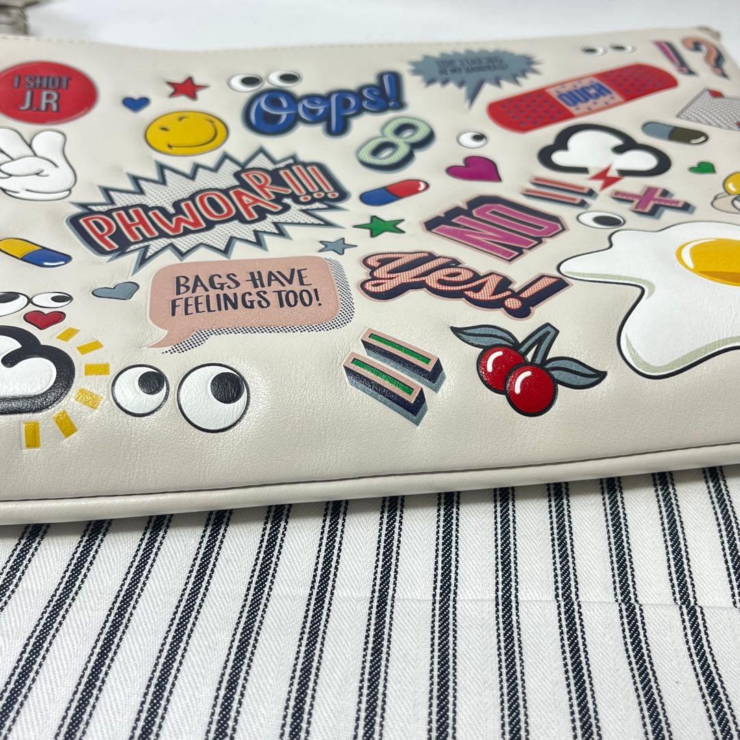 ANYA HINDMARCH ステッカーデザイン クラッチバッグ　フリンジ