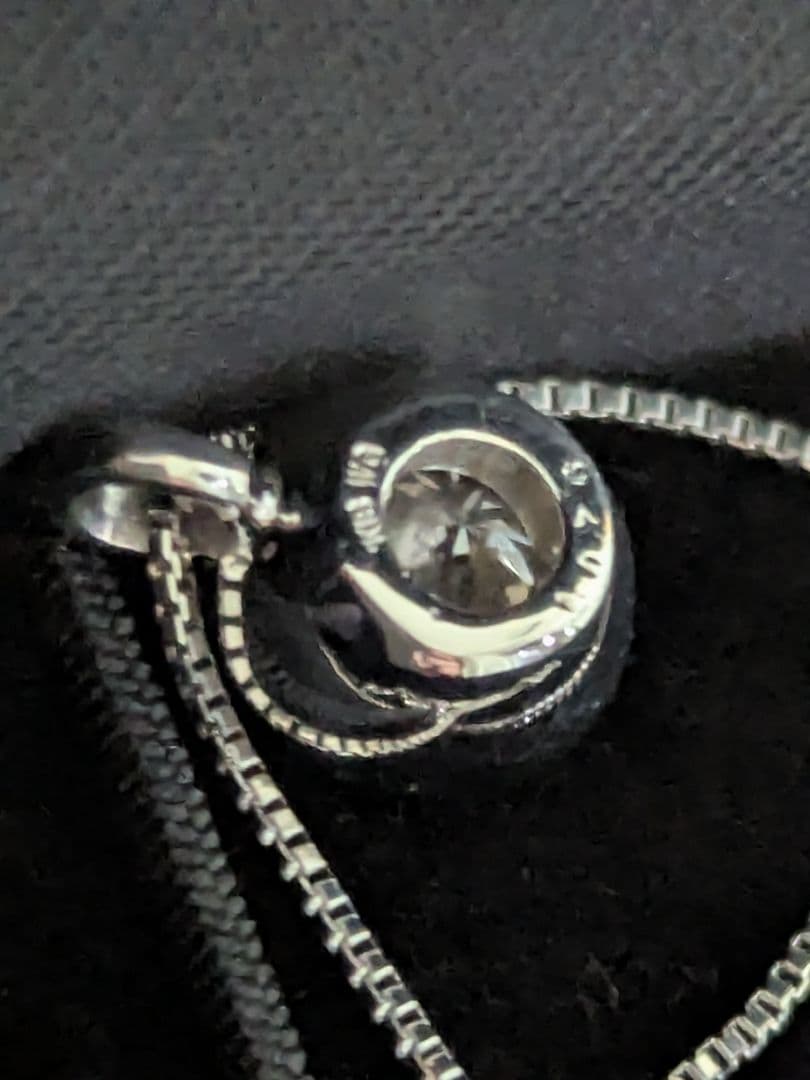 K18WG使用 1.076ct Ｄ SI1 EX HC天然ダイヤモンドネックレス