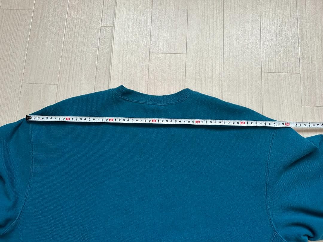 トップス Supreme Berlin Shop Small Box Crewneck L