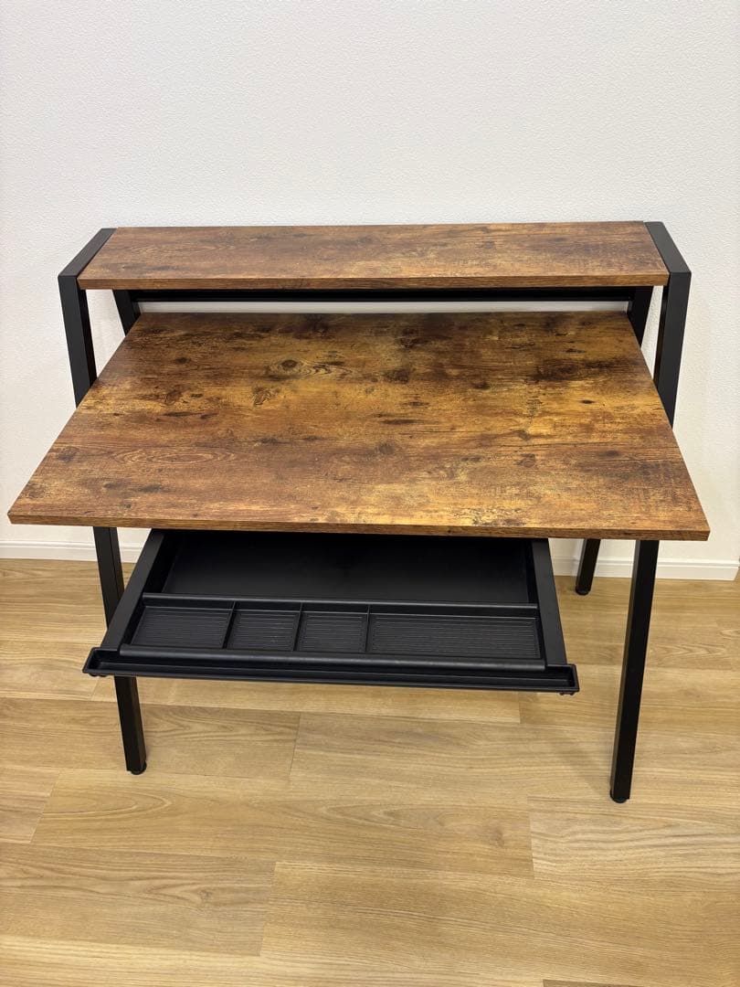 【値下げ】シンプルな木製ヴィンテージパソコンデスク 引き出し付き