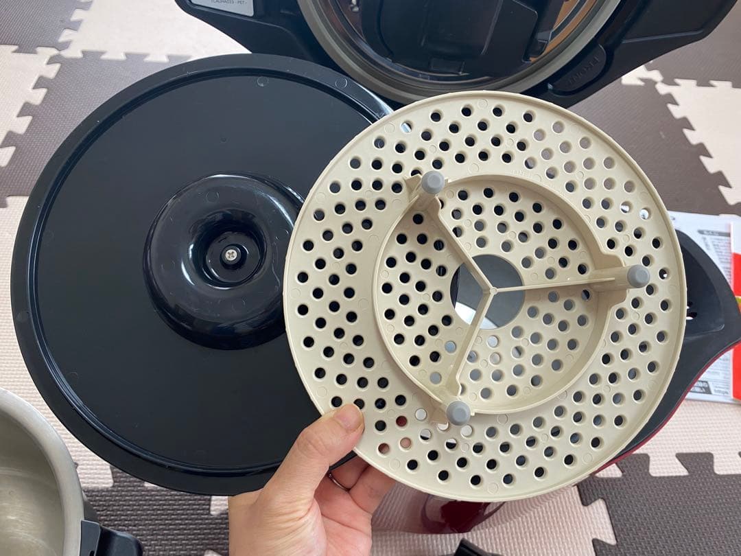 ホットクック　KN-HW24C-R 2.4L 赤　大型