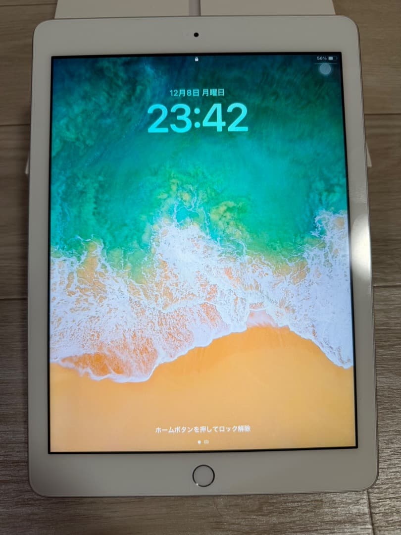 iPad 第6世代 9.7インチ（A1893）／32GB