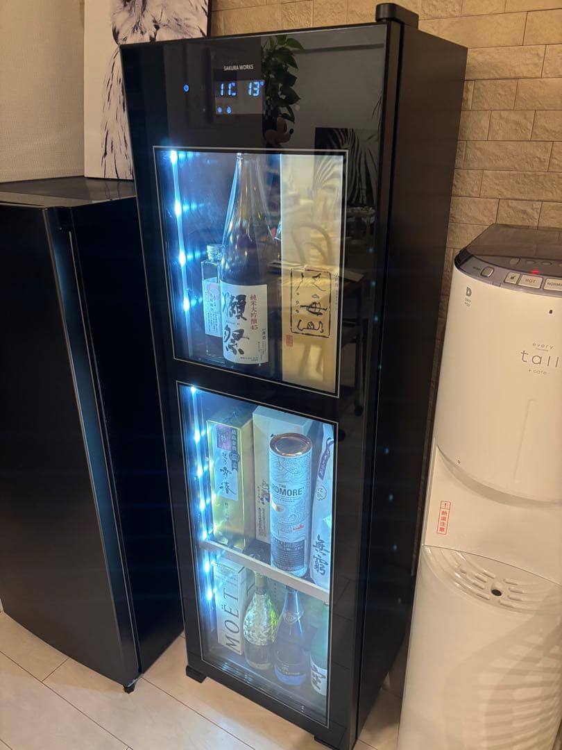 あちゅたろ　ワインセラー SAKURA WORKS ブラックガラス