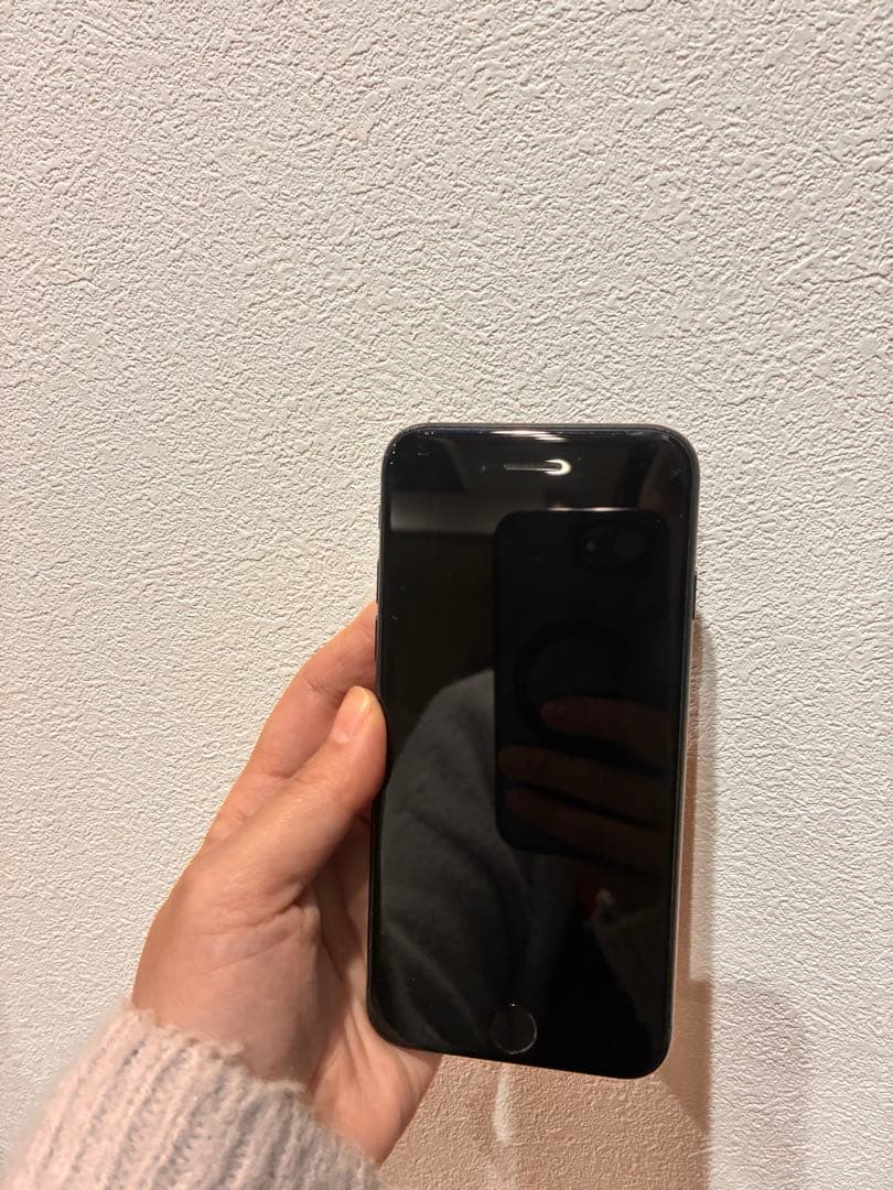 ブラック iPhone se 第3世代 128GB